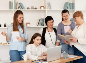 Жінки становлять понад 83% українських учителів